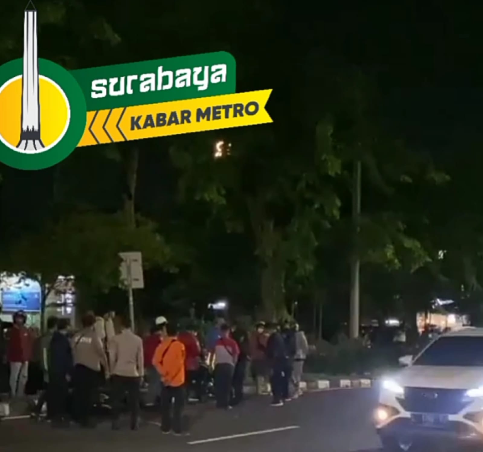 Kecelakaan di Jalan Kertajaya, Surabaya tewaskan seorang security (surabayakabarmetro.com)