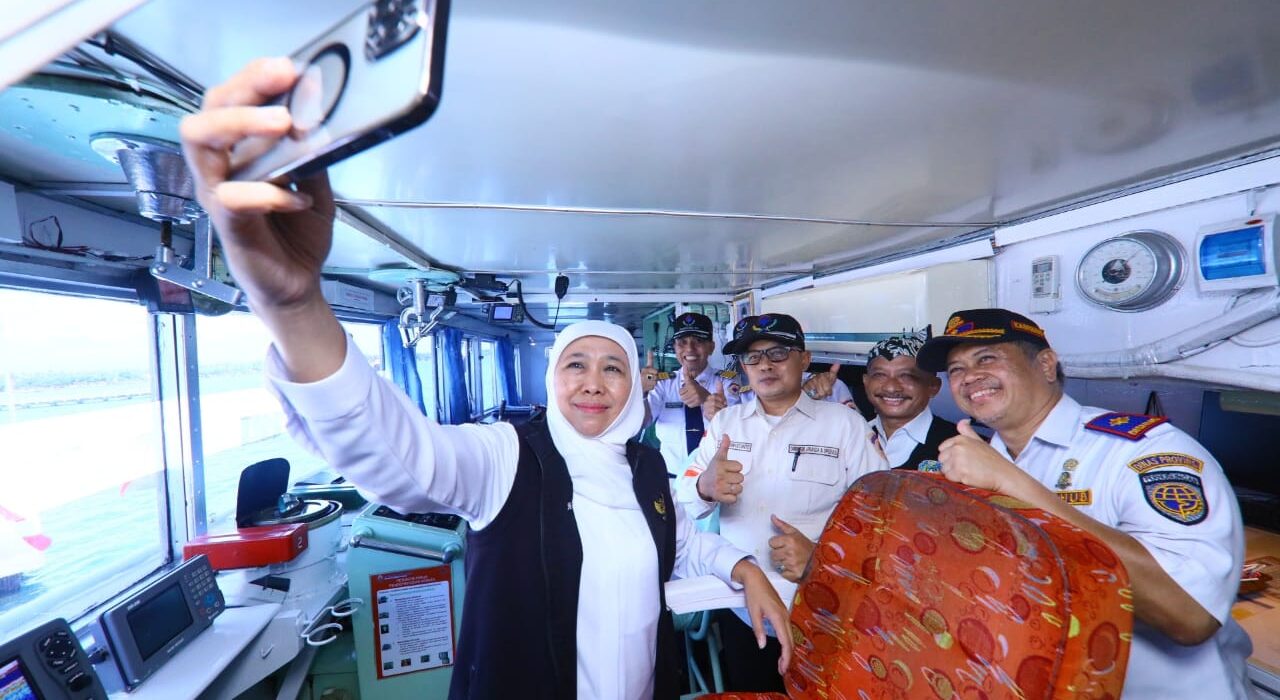 Gubernur Khofifah peringati Hari Dermaga Nasional (istimewa/ surabayakabarmetro.com)