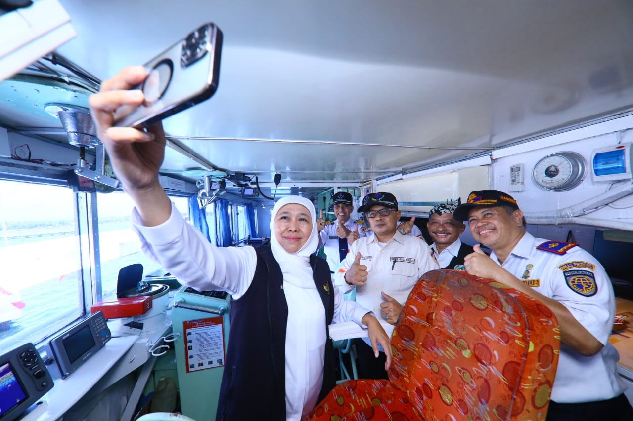 Gubernur Khofifah peringati Hari Dermaga Nasional (istimewa/ surabayakabarmetro.com)