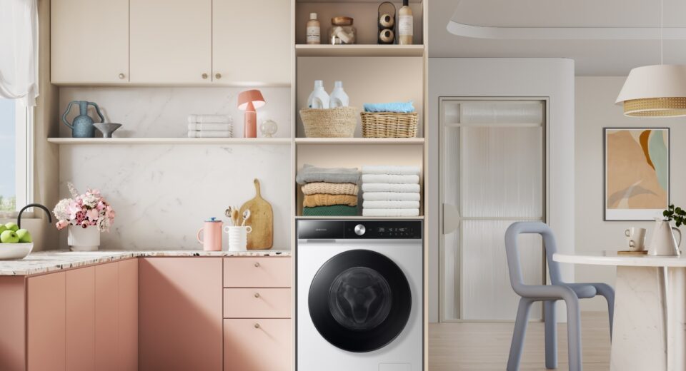 Penampakan mesin cuci Samsung Bespoke AI Washer Dryer Combo (istimewa/ surabayakabarmetro.com)