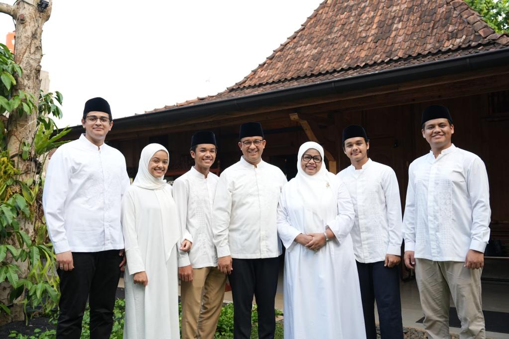 Capres Anies Baswedan panen dukungan dari buruh untuk maju di Pilpres 2024 (istimewa/ surbayakabarmetro.com)