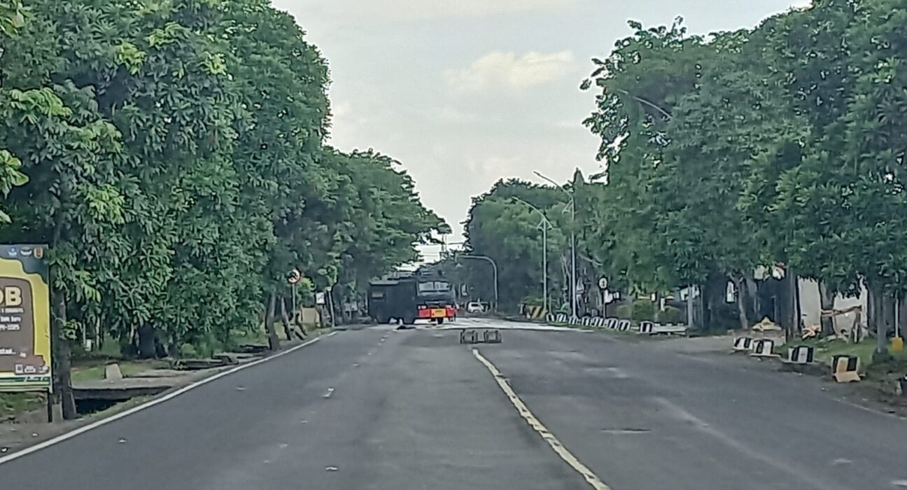 BREAKING NEWS, Ledakan di Markas Brimob Surabaya, Warga Sekitar Kaget Bukan Main (istimewa/ surabayakabarmetro.id)