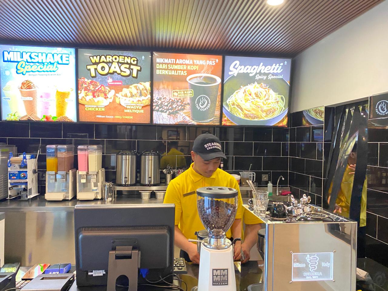 Buka Cabang Keduanya di Surabaya, Waroeng Steak and Shake Hdirkan Nasi Pada Menu Steak (istimewa/ surabayakabarmetro.id)