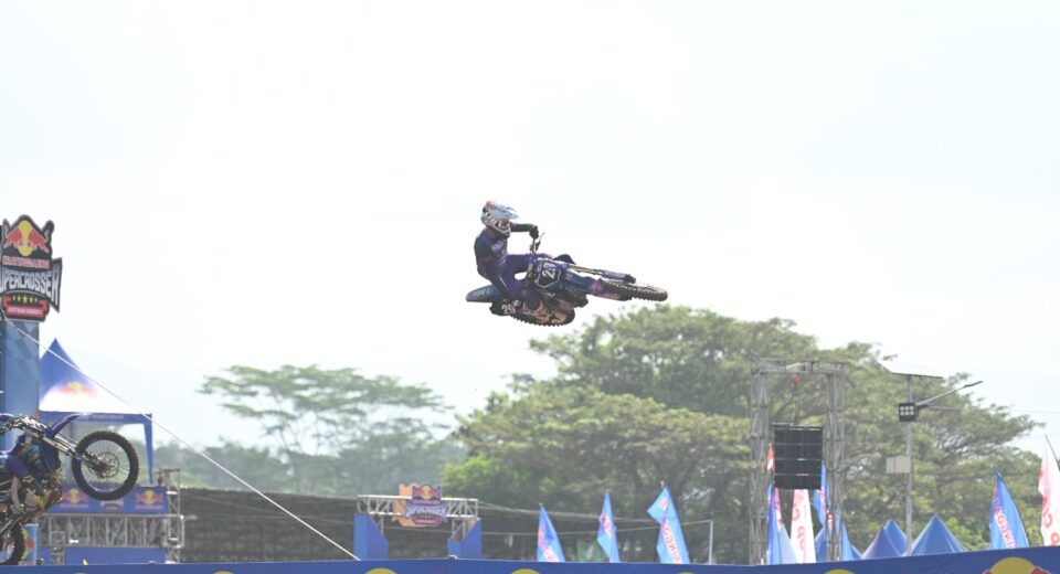 Bakal Sajikan Atraksi Lebih Seru, Seri Kedua Rangkaian Kratingdaeng Supercrosser 2024 Dirtwar Energy Digelar di Tulungagung (istimewa/ surabayakabarmetro.id)