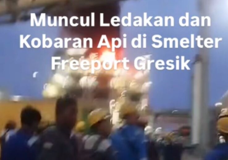 BREAKING NEWS, Smelter PT Freeport Indonesia Meledak dan Keluar Api, Sejumlah Orang Panik (istimewa/ surabayakabarmetro.id)