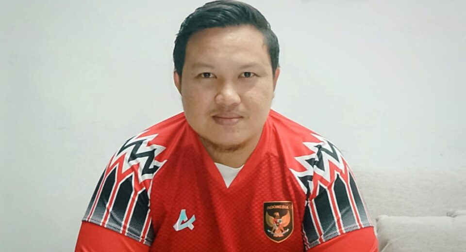 Sosok Muhamad Harryanto, Kolektor Jersey yang Sukses, Kini Dirikan Brand Lokal Berkualitas Internasional (istimewa/ surabayakabarmetro.id)