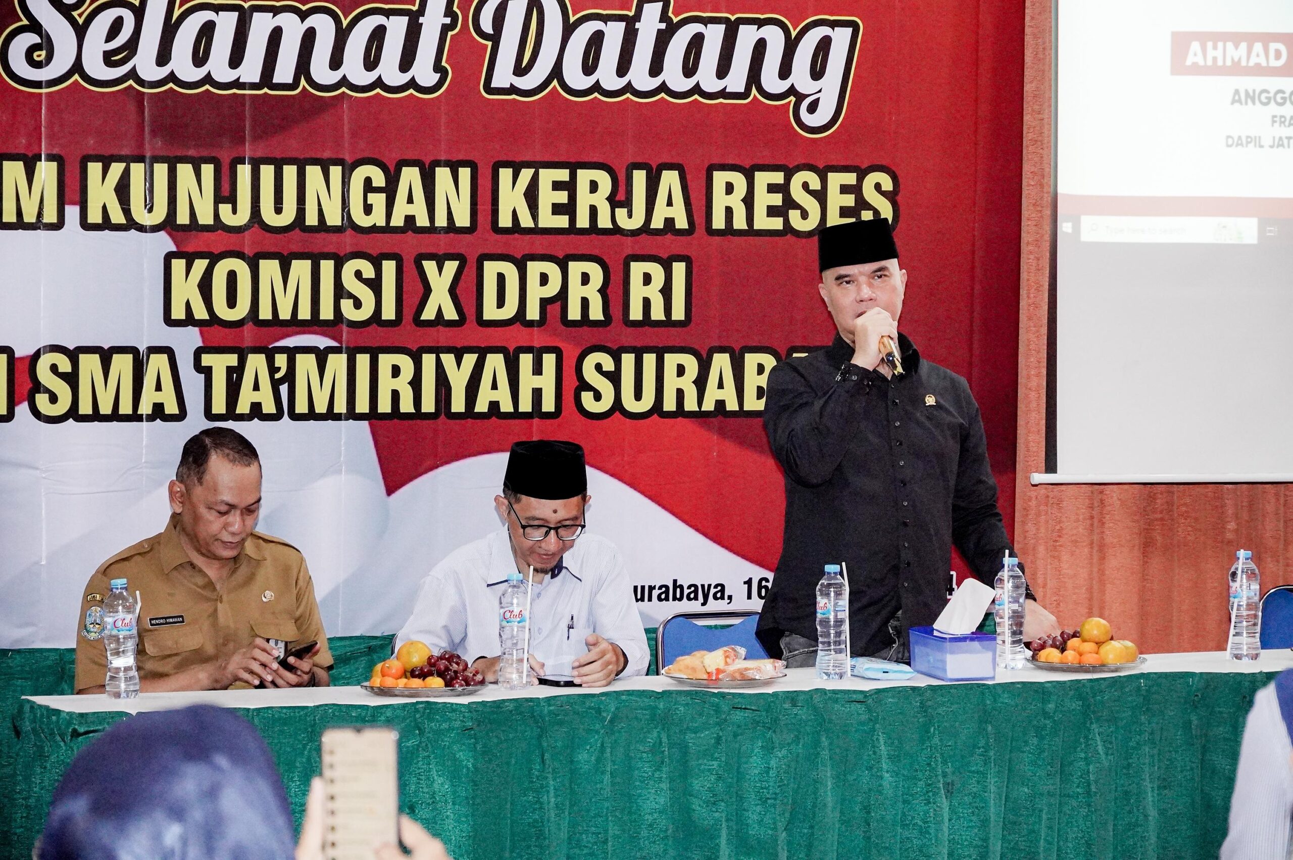 Ahmad Dhani Inginkan Dunia Pendidikan Fokus Pada Sejarah dan Moral Pancasila (istimewa/ surabayakabarmetro.id)