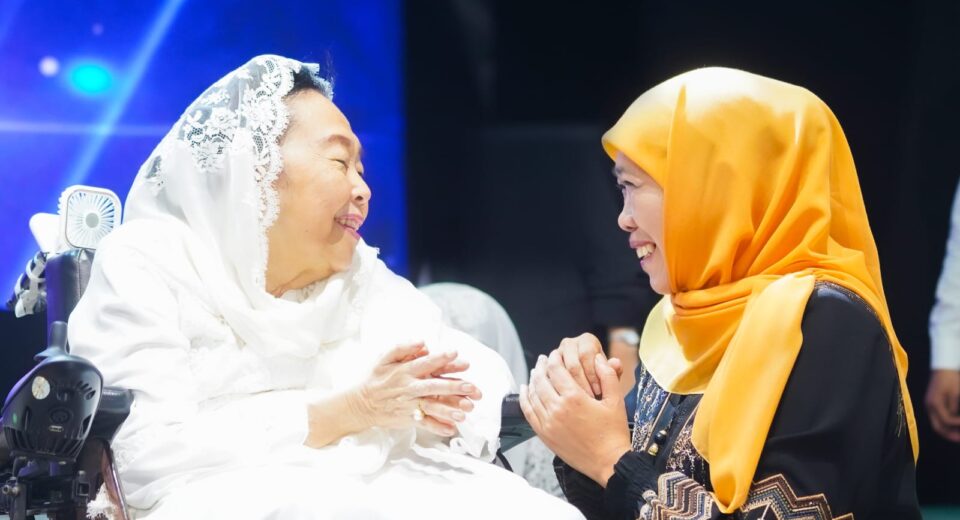 Khofifah Hadiri Haul Ke-15 di Ciganjur, Ungkap Pesan Khusus Sang Tokoh Pluralisme (istimewa/ surabayakabarmetro.id)