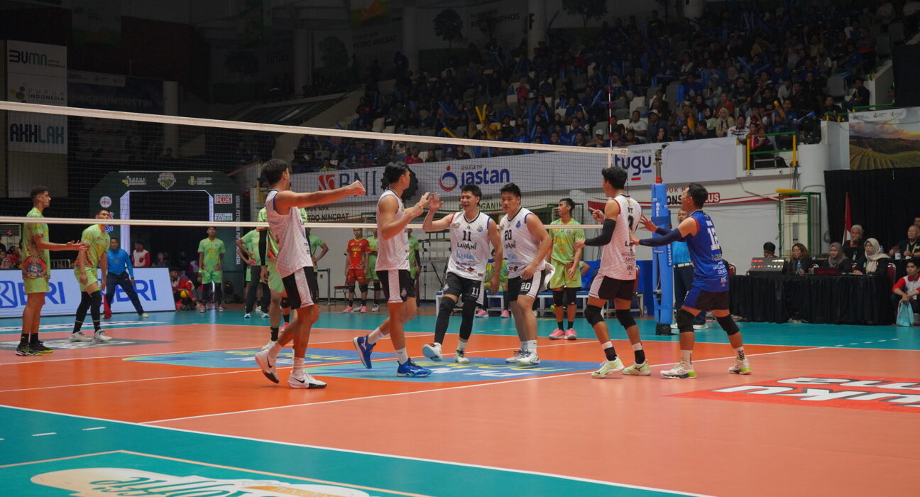 LavAni Torehkan Kemenangan Meyakinkan saat Lawan Samator di GOR Tri Dharma Gresik (istimewa/ surabayakabarmetro.id)