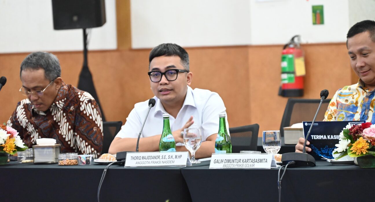Kasus Peredaran Uang Palsu di Gresik Dibongkar Polisi, Komisi XI DPR RI Minta Lebih Waspada saat Ramadan (istimewa/ surabayakabarmetro.id)