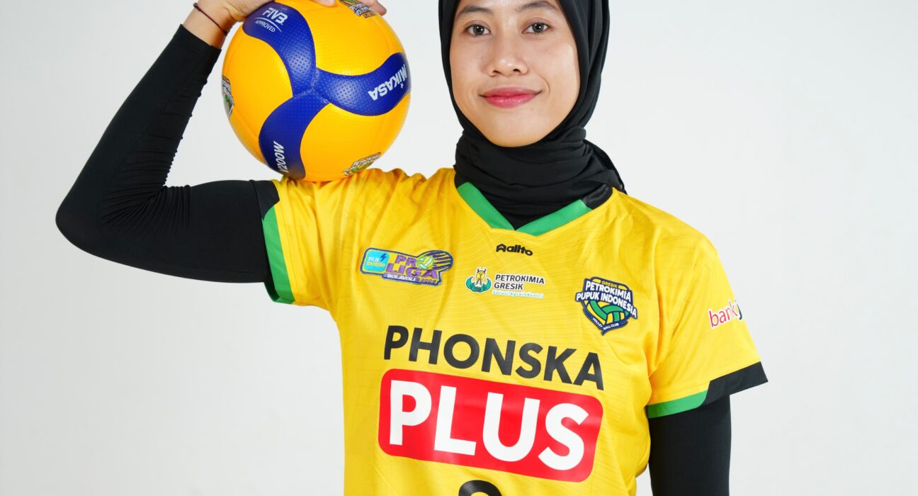 Reaksi Megawati seusai Direkrut Gresik Petrokimia Pupuk Indonesia di Proliga 2025 (istiewa/ surabayakabarmetro.id)
