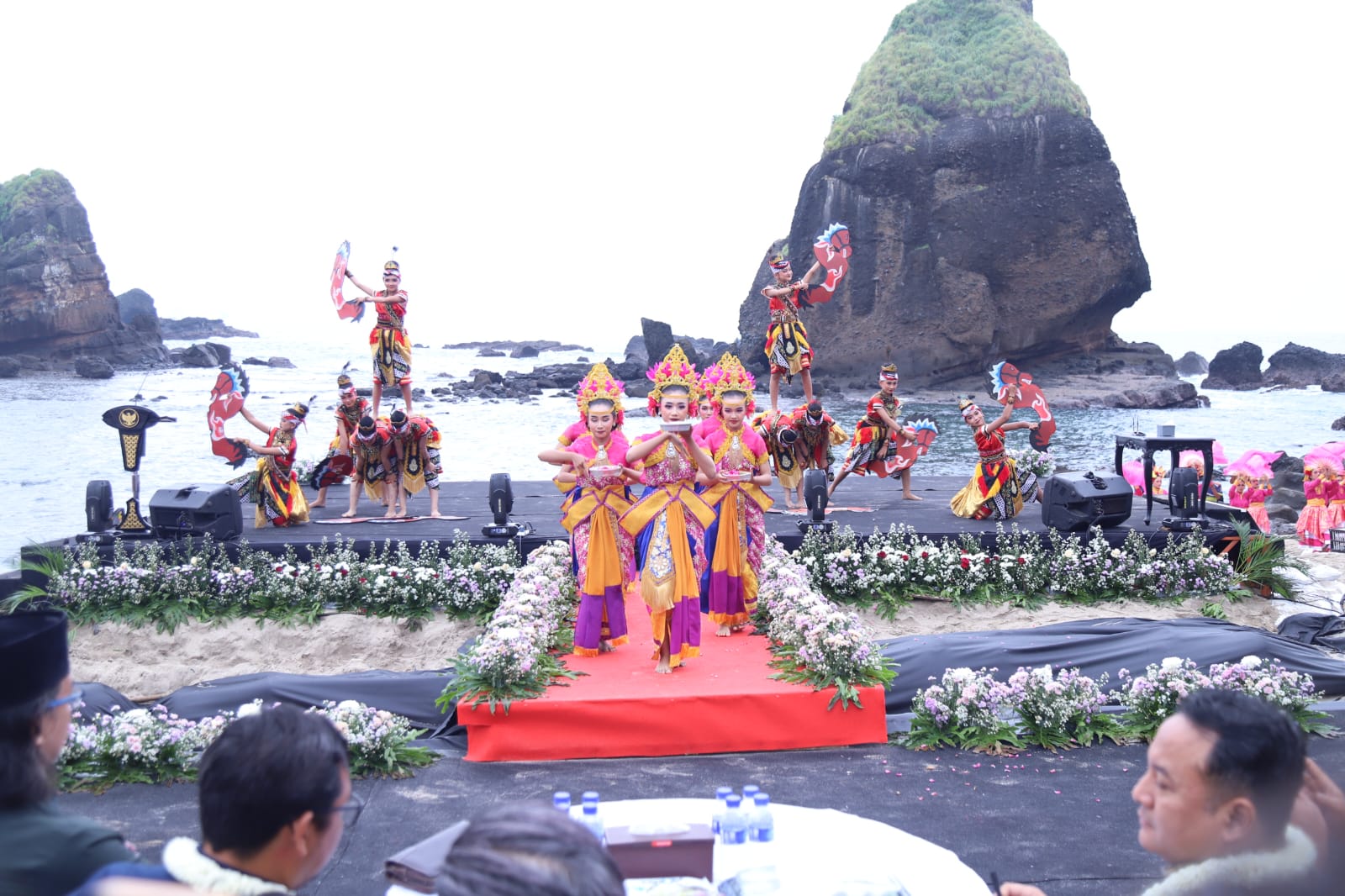 Tiket Watu Ulo Papuma Resmi Satu Pintu Per Januari 2026, Gus Fawait: Per Tempat Hanya Rp 6.000 (istimewa/ surabayakabarmetro.id)