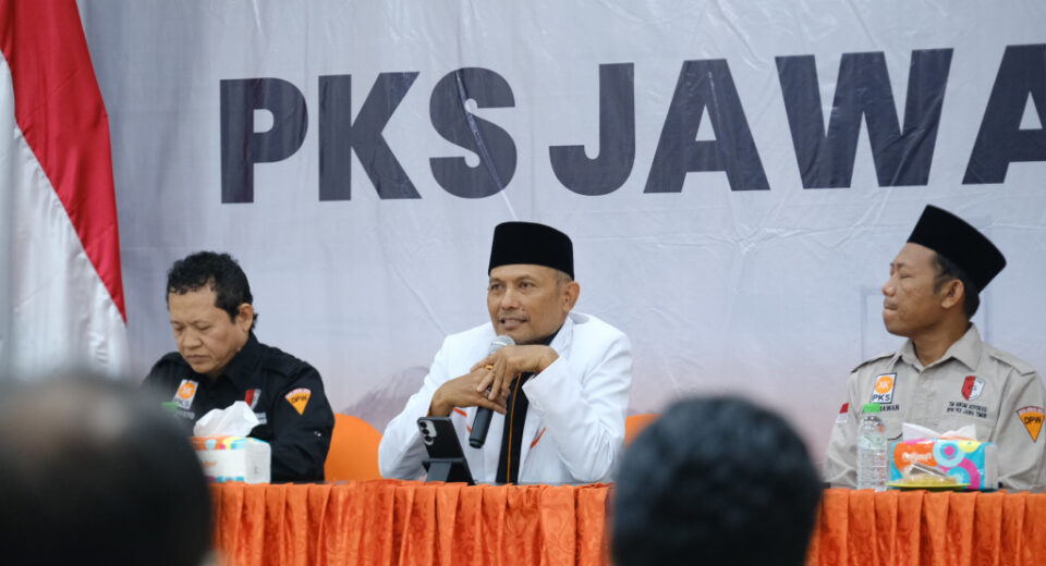 Bakal Beri Bantuan Hukum Gratis untuk Masyarakat, PKS Beri Beasiswa Kadernya untuk Jadi Advokat (istimewa/ surabayakabarmetro.id)