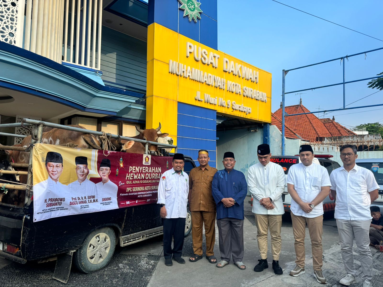 Ungkapan Rasa Syukur, Gerindra Surabaya Salurkan Sapi Kurban ke Muhammadiyah saat Iduladha 2026 (istimewa/ surabayakabarmetro.id)
