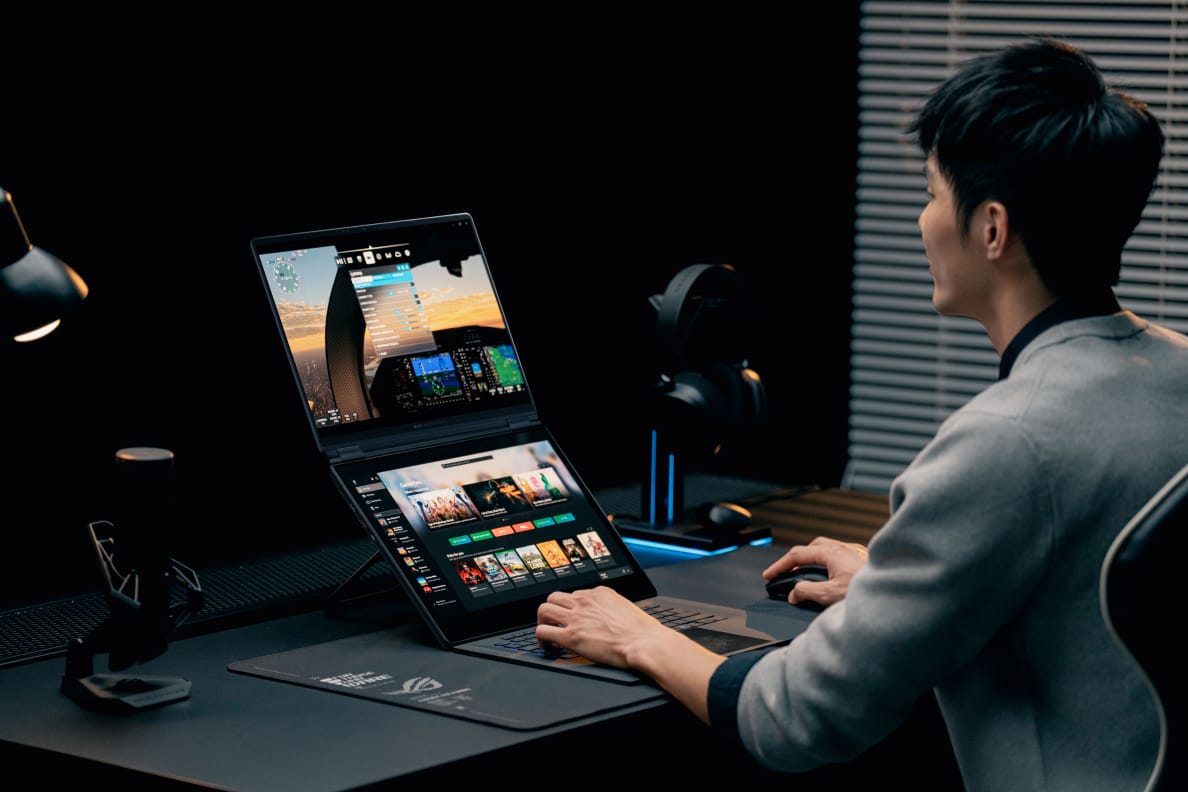 ASUS ROG meluncurkan laptop gaming ROG Zephyrus Duo 2026 (GX651) di Indonesia (istimewa/ surabayakabarmetro.id)