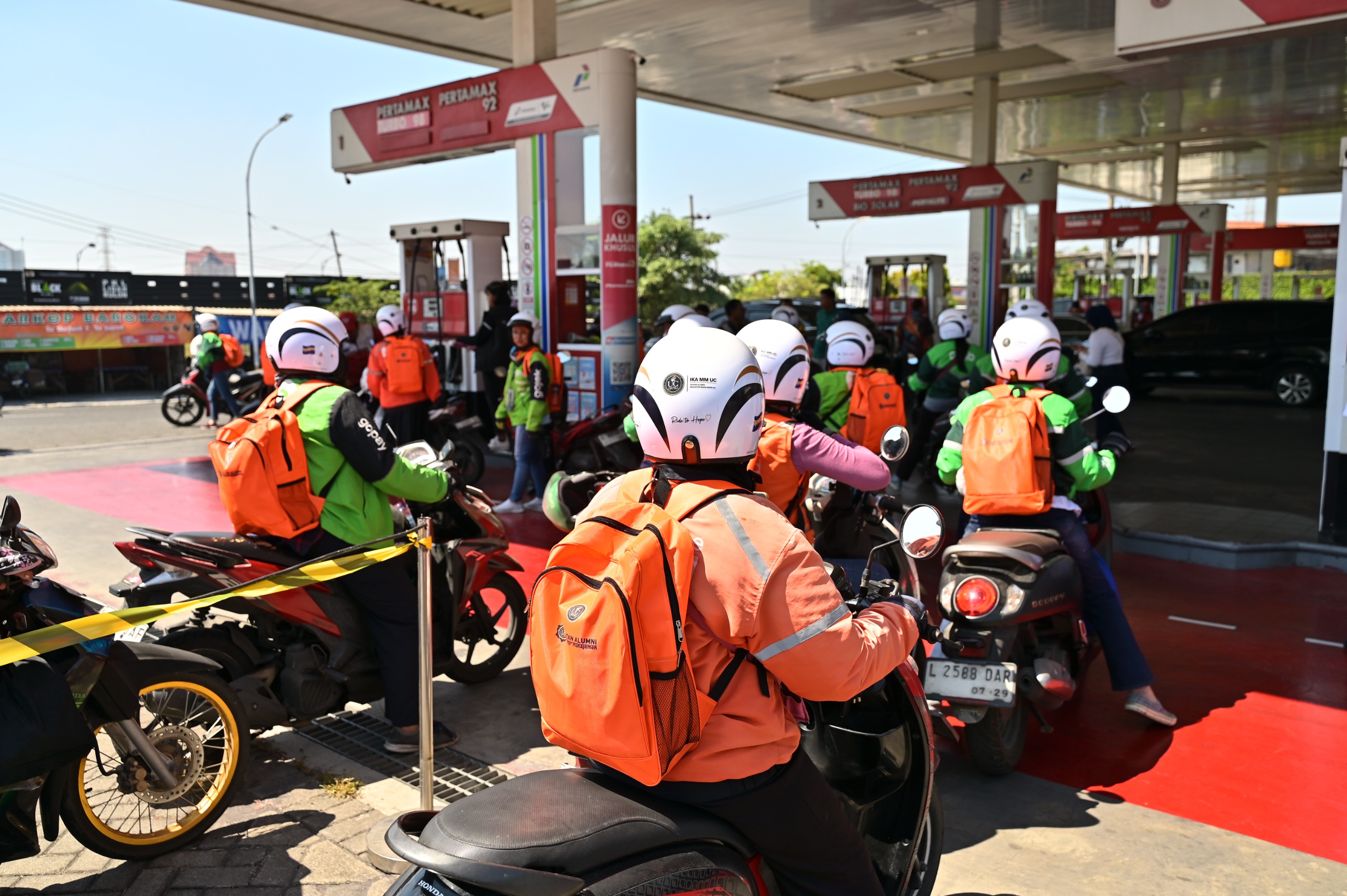 Peduli Ojek Online, IKA MM Universitas Ciputra Surabaya Gandeng Sejumlah Pihak untuk Berkolaborasi (istimewa/ surabayakabarmetro.id)