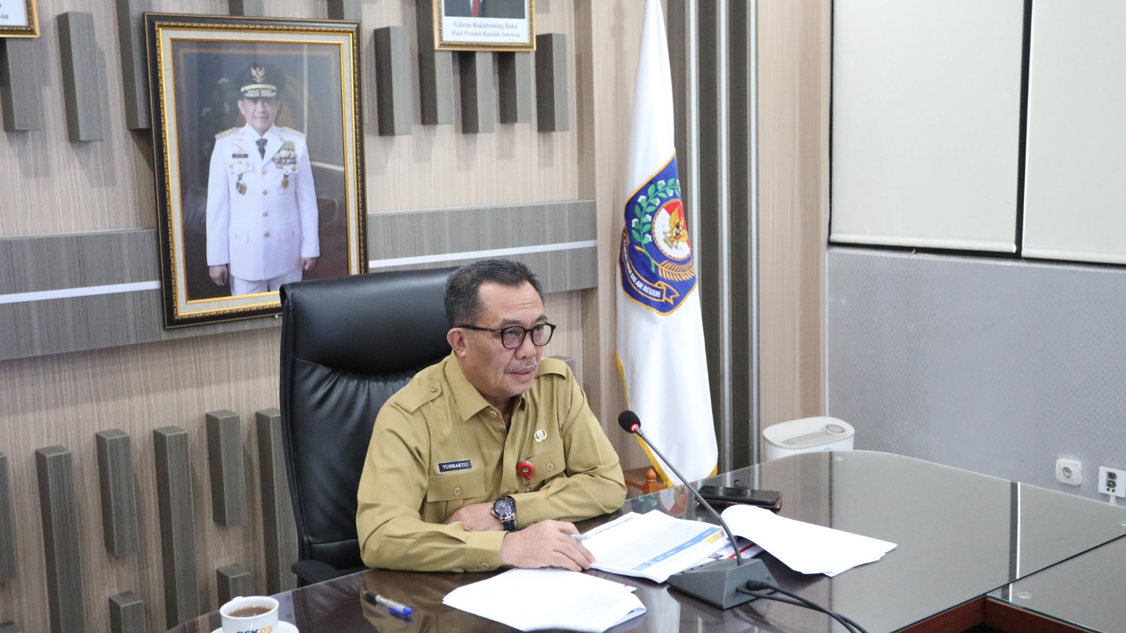 Kepala Badan Strategi Kebijakan Dalam Negeri (BSKDN) Kementerian Dalam Negeri (Kemendagri) Yusharto Huntoyungo meminta Pemerintah Provinsi (Pemprov) Bali menjadikan Indeks Pengelolaan Keuangan Daerah (IPKD) sebagai instrumen perbaikan tata kelola pemerintahan, khususnya dalam pengelolaan keuangan daerah (istimewa/ surabayakabarmetro.id)
