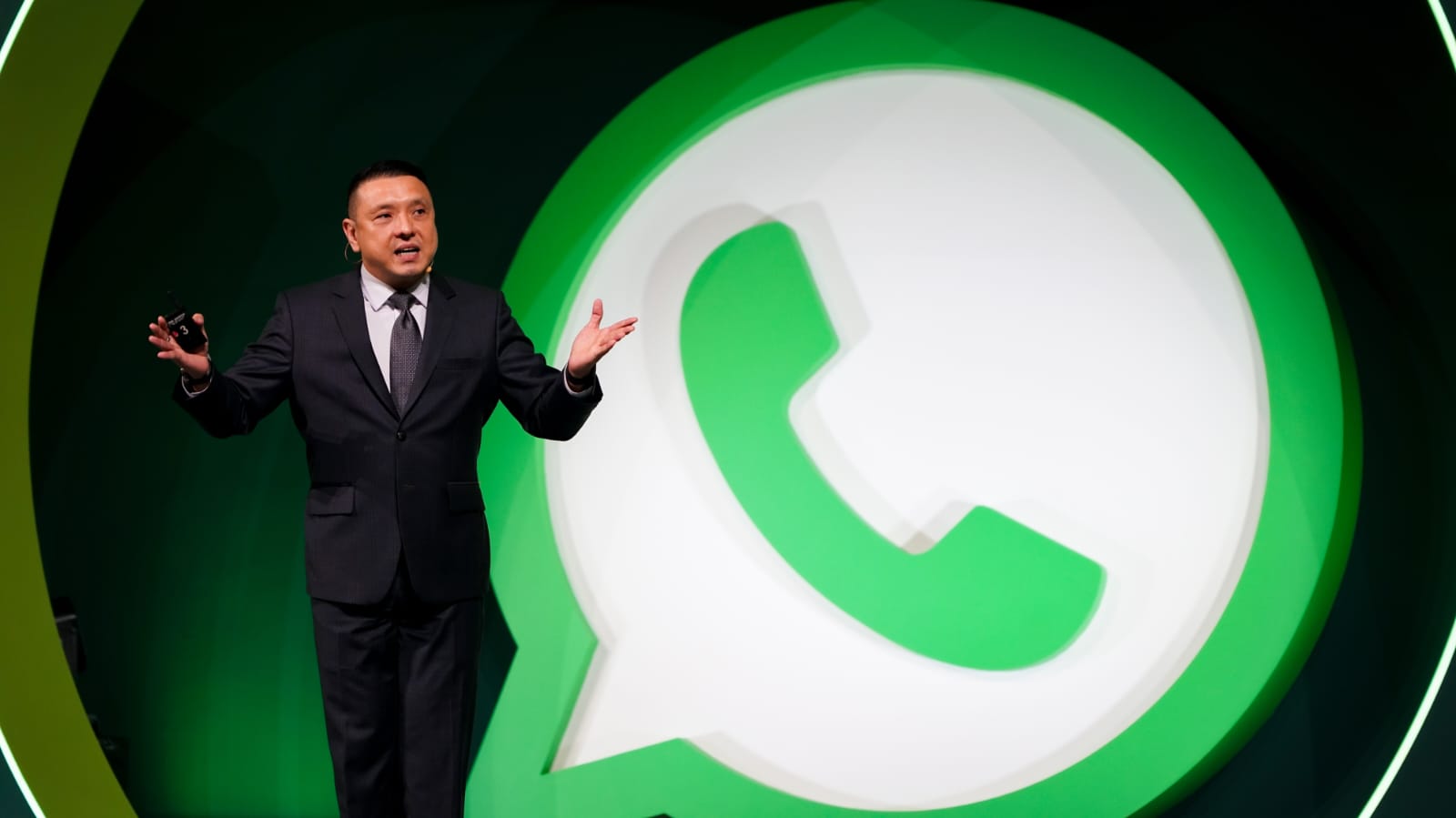 WhatsApp Hadirkan Meta Business Agent di Indonesia, Bisa Bantu Layani Seluruh Bisnis Pelanggan 24 Jam (istimewa/ surabayakabarmetro.id)