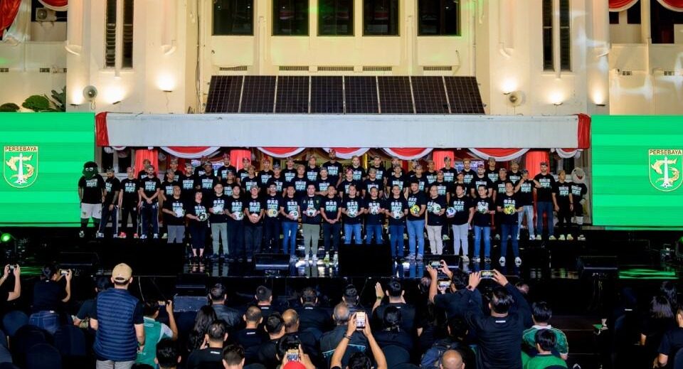 Persebaya Kehilangan Pendapatan Rp20 Miliar karena Denda, Azrul Ananda: Seharusnya Bisa Kita Pakai untuk Operasional dan Biayai Panti (Istimewa/ Persebaya)