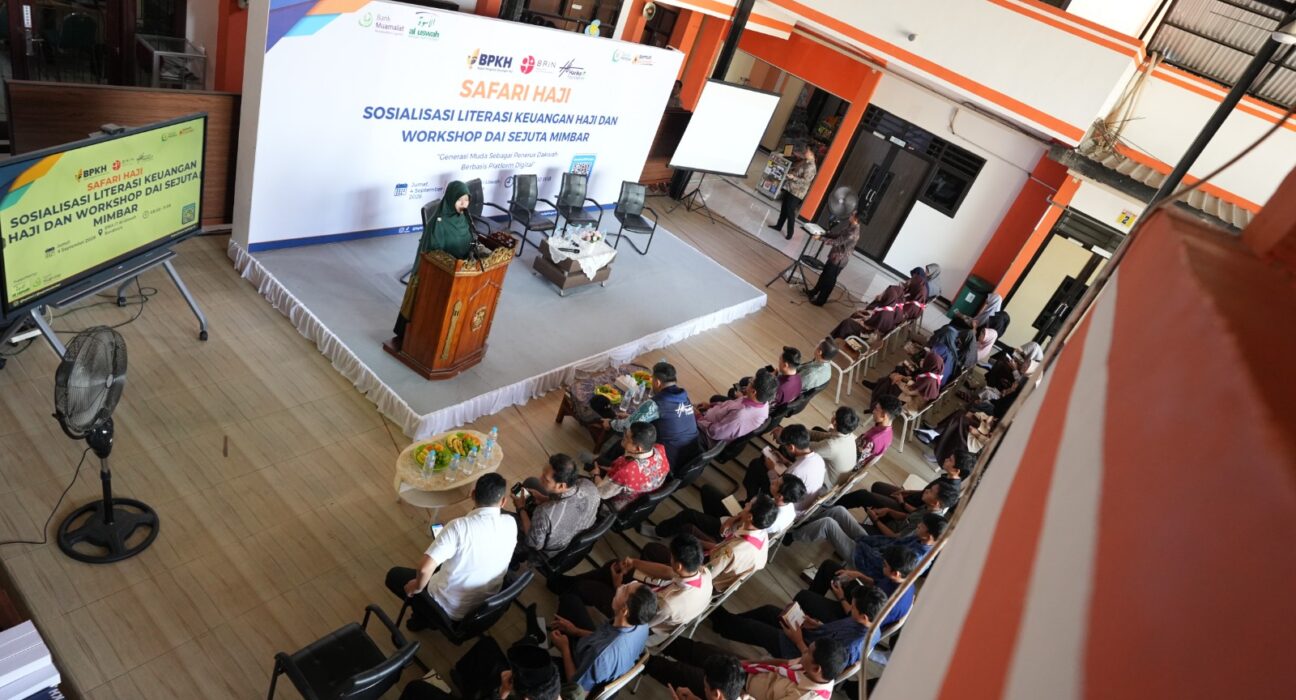 Gelar Safari Haji, BPKH Dorong Generasi Muda Siap Berhaji dan Berdakwah di Era Digital (istimewa/ surabayakabarmetro.id)