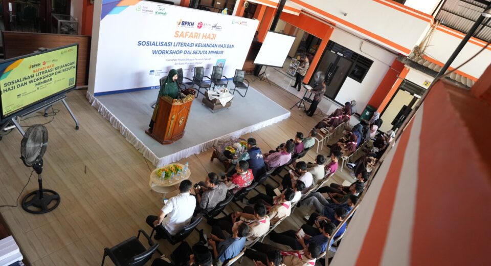 Gelar Safari Haji, BPKH Dorong Generasi Muda Siap Berhaji dan Berdakwah di Era Digital (istimewa/ surabayakabarmetro.id)