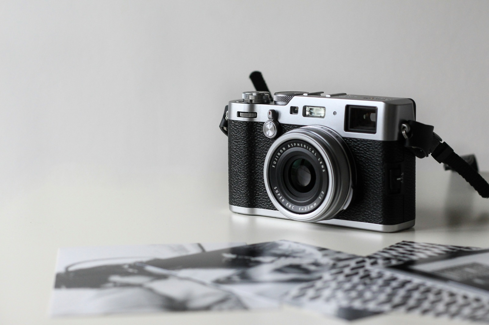 Dulu Dianggap Ketinggalan Zaman, Kini Digicam Jadi Barang Buruan Gen Z, Dari Koleksi hingga Gaya (istimewa/ unsplash)