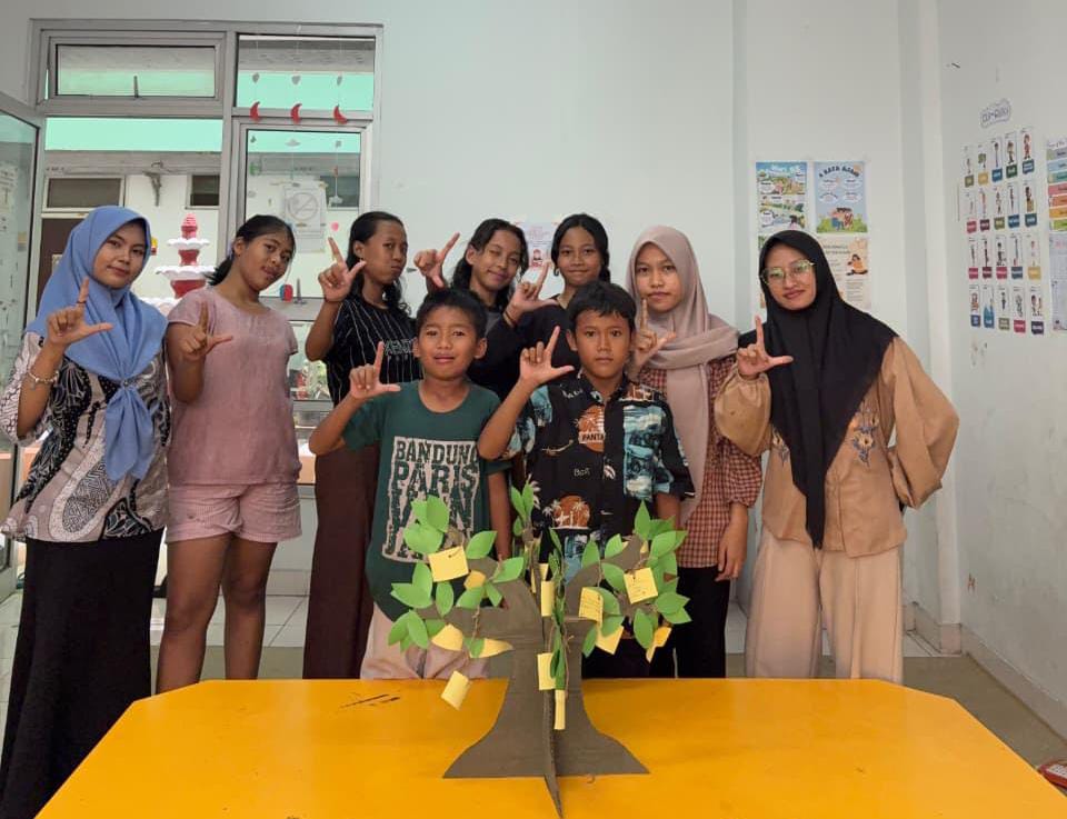 Serunya Membaca dan Bermain di Taman Baca Ceria, Hadirkan Kegiatan Literasi dan Kreativitas bagi Anak (istimewa/ surabayakabarmetro.id)