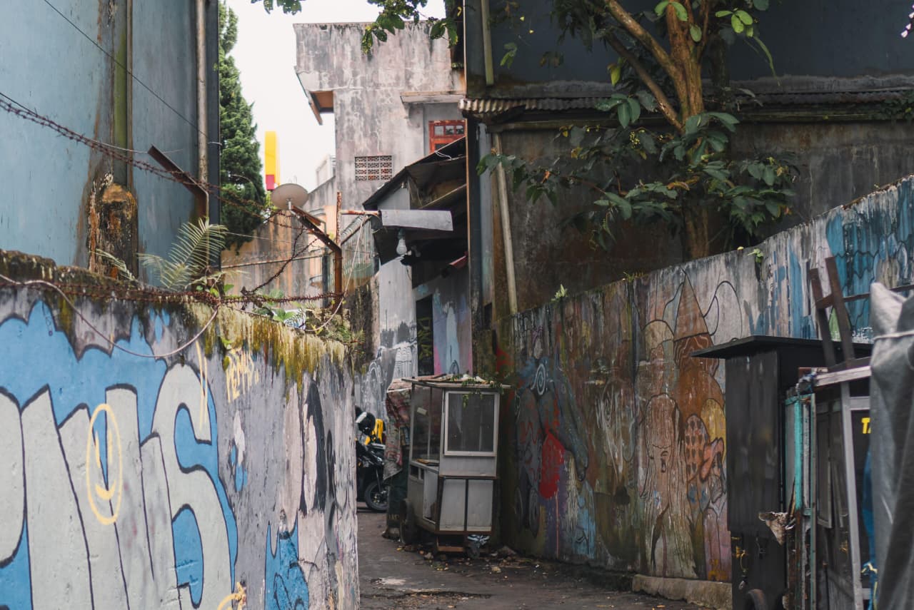 Surabaya yang Ngangenin, Belok ke Gang, Pulang ke Suasana yang Berbeda (pexels)