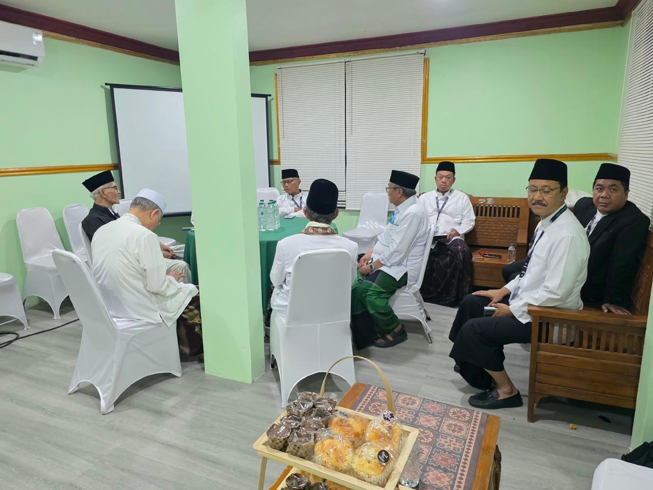NU, Gus Dur, dan Bromocorah Politik (istimewa/ surabayakabarmetro.id)