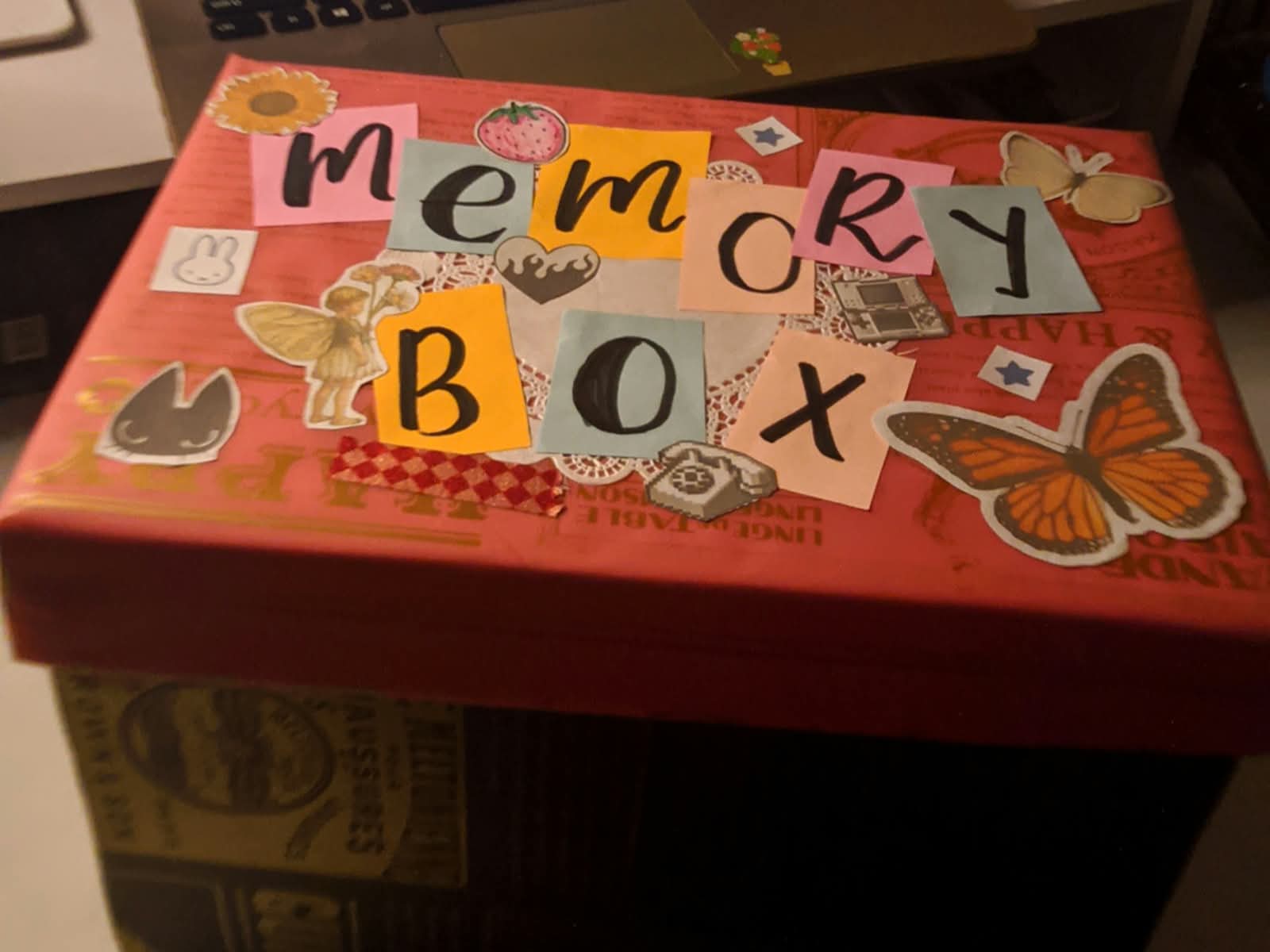 Memory Box, Cara Sederhana Menyimpan Kenangan dalam Benda-benda Kecil (surabayakabarmetro.id/ Anisah RA)