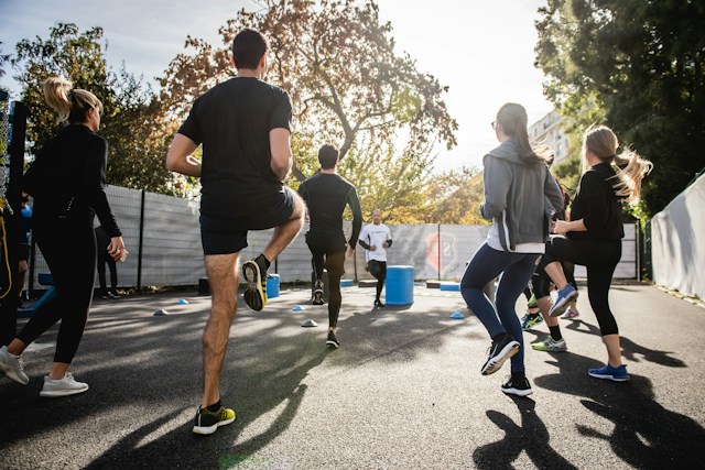 Bukan Sekadar Lari, Kini Event Running Sudah Jadi Gaya Hidup Anak Muda (unsplash)